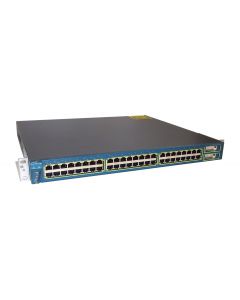 Partij 33 stuks Netwerk Apparatuur / Cisco Switches en IP Telefoons
